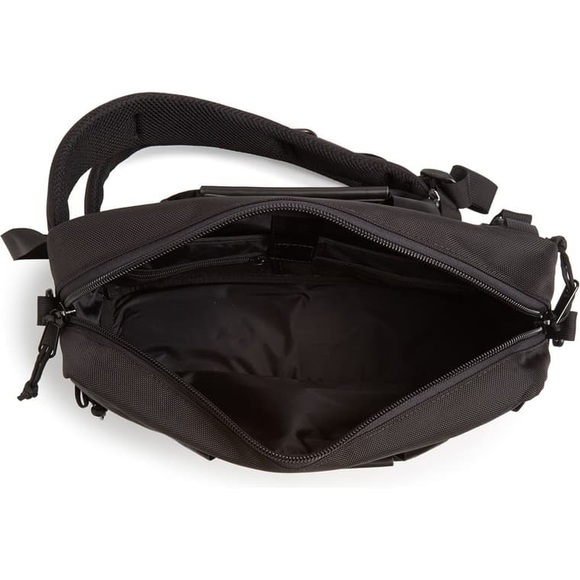 NWT TOPO Designs Commuter Briefcase In Black - Picture 6 of 10